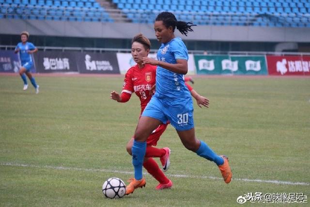 大满贯！穆里尼奥成首位集齐欧洲新三大杯的主帅